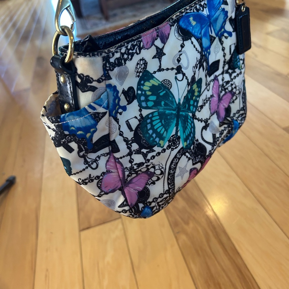 Coach Limited Edition Carly Butterfly Shoulder Bag- Rare Find! - Picture 4 of 17